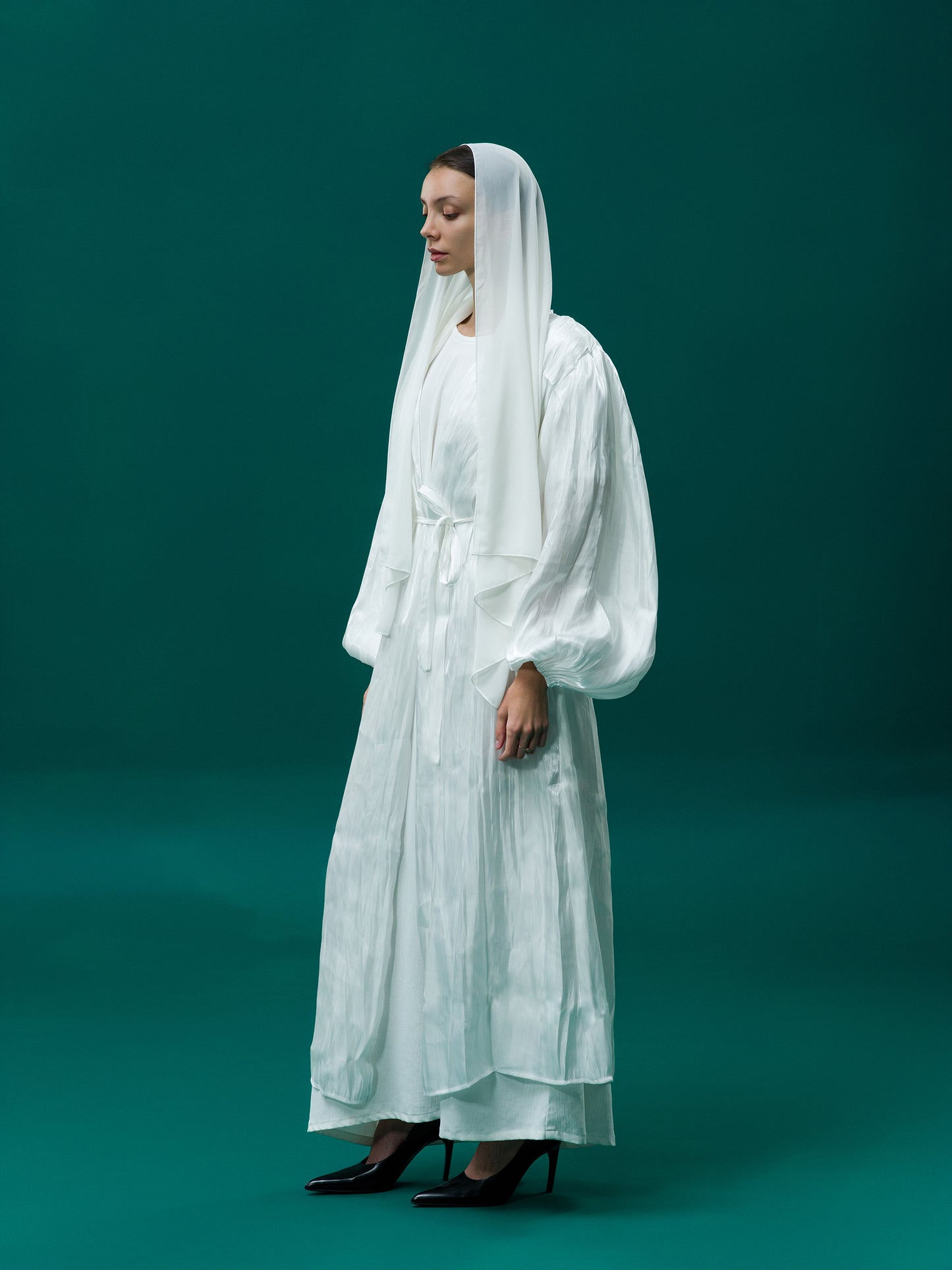 White Abaya