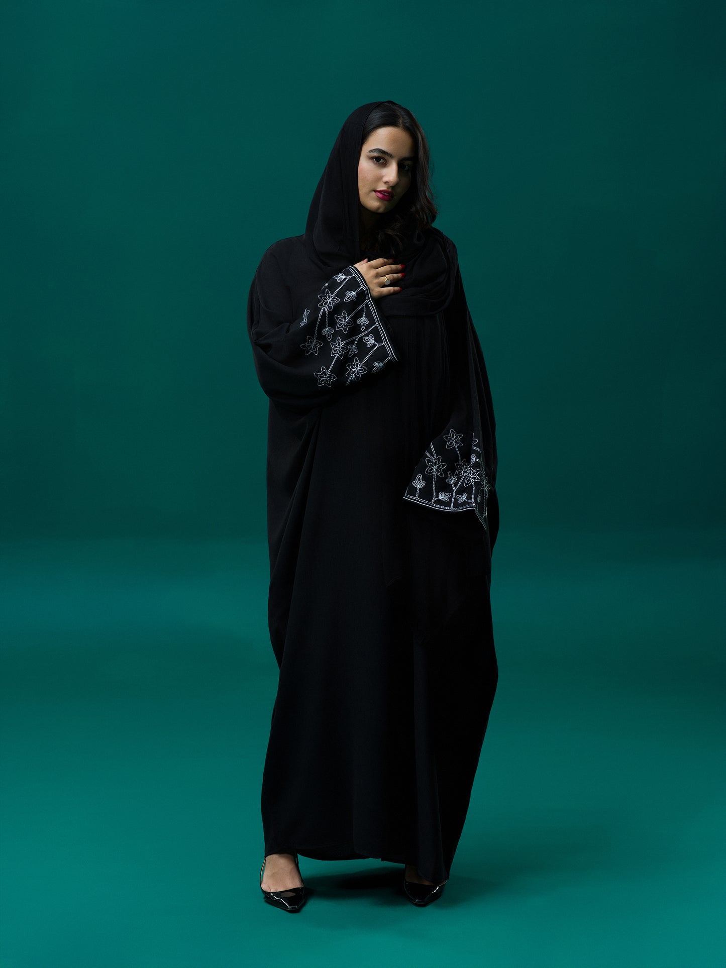 Black Abayani Floral