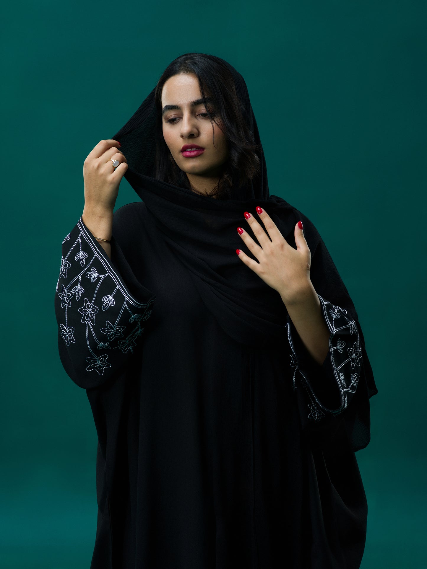 Black Abayani Floral