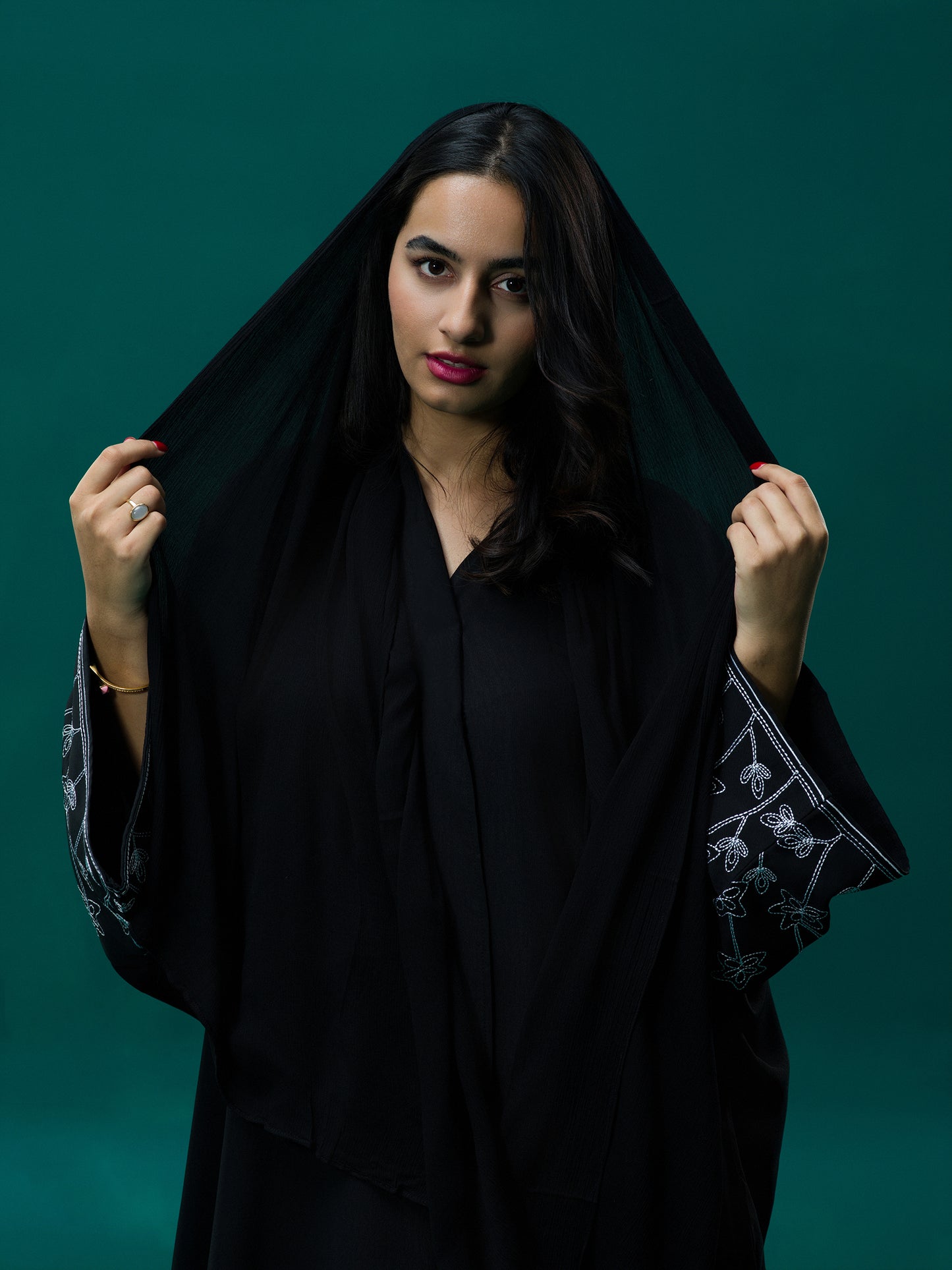 Black Abayani Floral